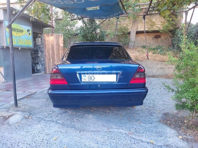 Mercedes C 220 d 2000, 459,376 km - 2.2 l - Bakı