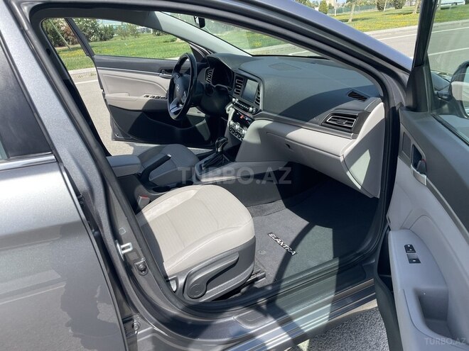Hyundai Elantra 2019, 162,544 km - 2.0 l - Bakı