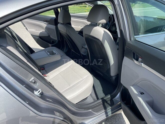 Hyundai Elantra 2019, 162,544 km - 2.0 l - Bakı