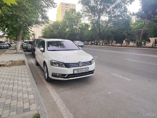 Volkswagen Passat 2013, 132,000 km - 1.8 l - Bakı
