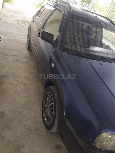 Volkswagen Golf 1996, 232,854 km - 1.6 л - Göyçay