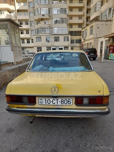 Mercedes E 200 1978, 980,000 km - 2.0 l - Bakı