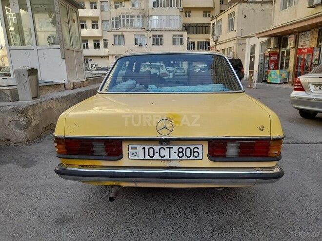 Mercedes E 200 1978, 980,000 km - 2.0 l - Bakı