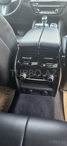 BMW 520 2018, 160,000 km - 2.0 l - Bakı