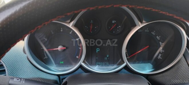 Chevrolet Cruze 2013, 298,000 km - 1.8 л - Şəki