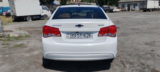 Chevrolet Cruze 2013, 298,000 km - 1.8 л - Şəki