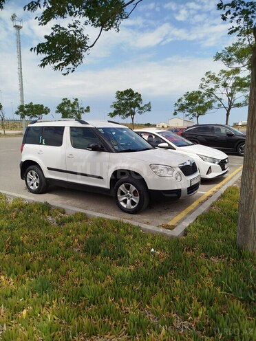 Skoda Yeti 2012, 242,246 km - 1.2 l - Bakı