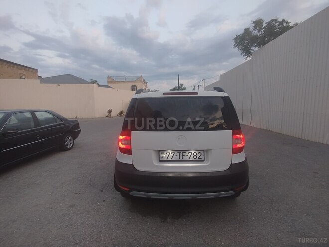 Skoda Yeti 2012, 242,246 km - 1.2 l - Bakı