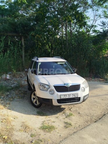 Skoda Yeti 2012, 242,246 km - 1.2 l - Bakı