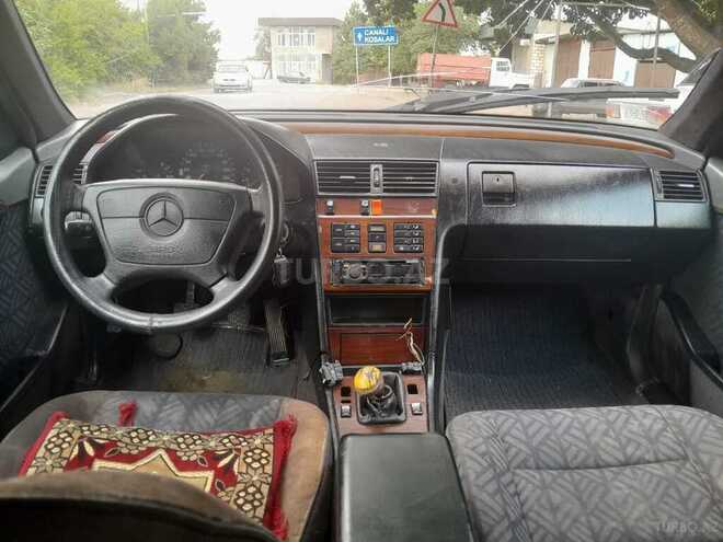 Mercedes C 180-6