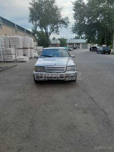 Mercedes C 180-1