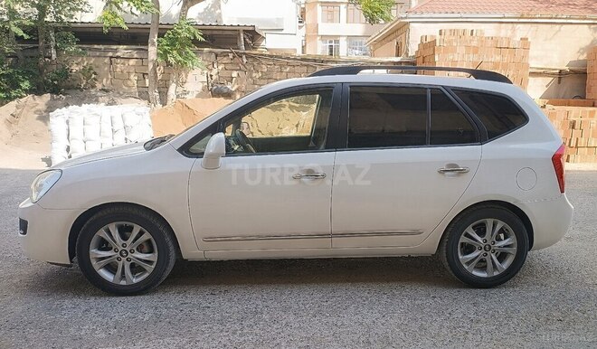Kia Carens 2010, 397,000 km - 2.0 l - Bakı