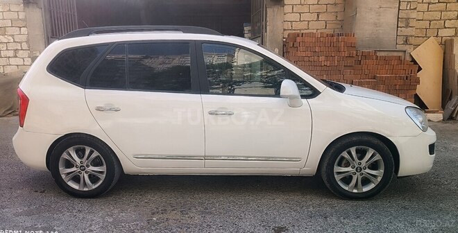 Kia Carens 2010, 397,000 km - 2.0 l - Bakı
