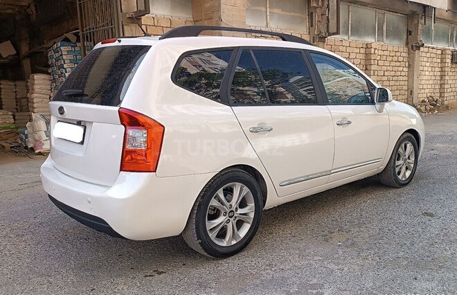 Kia Carens 2010, 397,000 km - 2.0 l - Bakı
