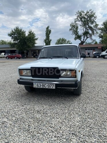 LADA (VAZ) 2107 2008, 80,000 km - 1.5 l - Salyan