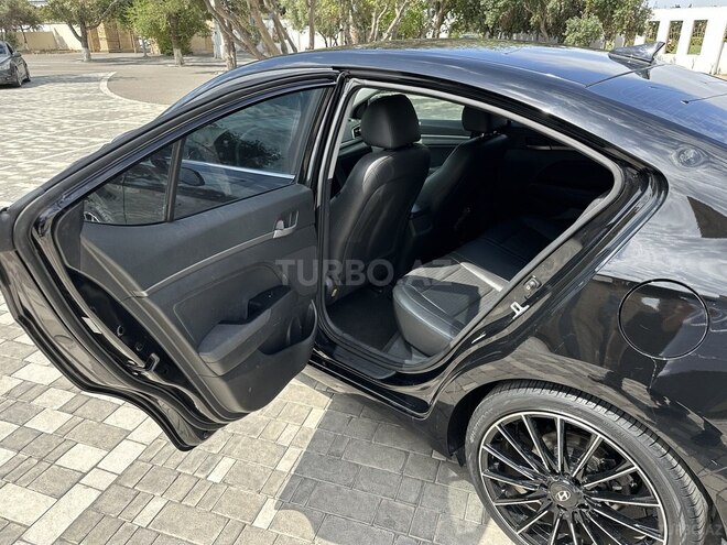 Hyundai Elantra 2016, 158,000 km - 2.0 l - Bakı