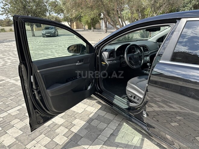 Hyundai Elantra 2016, 158,000 km - 2.0 l - Bakı