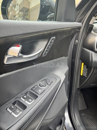 Kia Sorento-16