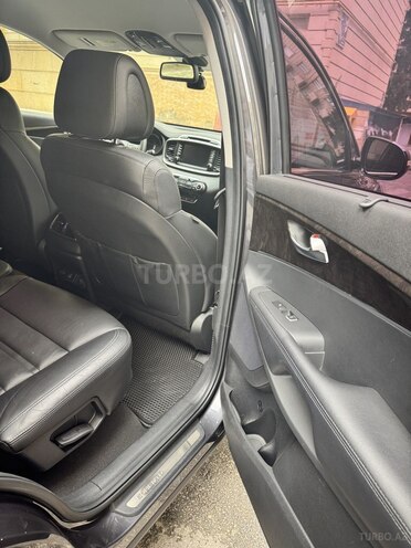 Kia Sorento-20