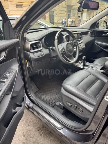 Kia Sorento-10