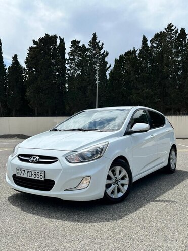 Hyundai Accent 2015, 180,000 km - 1.6 л - Bakı