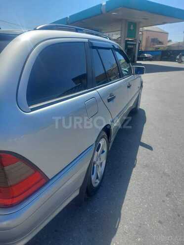 Mercedes C 220 d 2000, 301,000 km - 2.2 л - Xırdalan