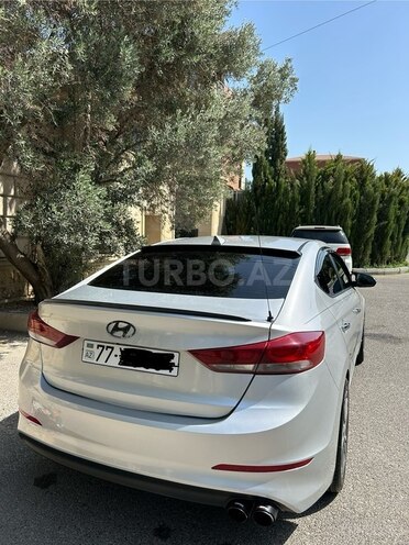 Hyundai Elantra 2017, 140,000 km - 2.0 l - Bakı