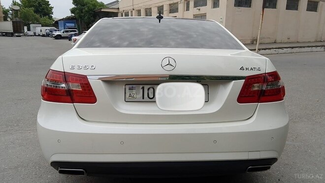 Mercedes E 350 4MATIC 2012, 241,600 km - 3.5 l - Bakı