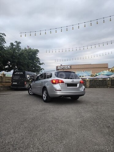 Opel Astra 2012, 225,123 km - 1.4 l - Quba