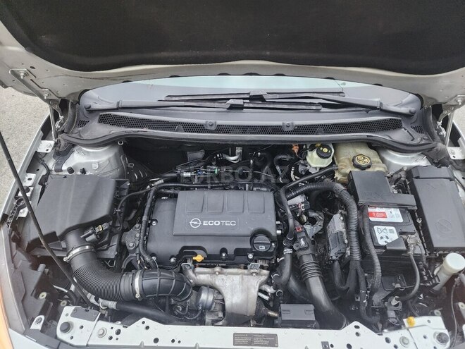 Opel Astra 2012, 225,123 km - 1.4 l - Quba