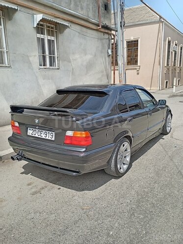 BMW 318 1993, 265,000 km - 1.8 l - Gəncə