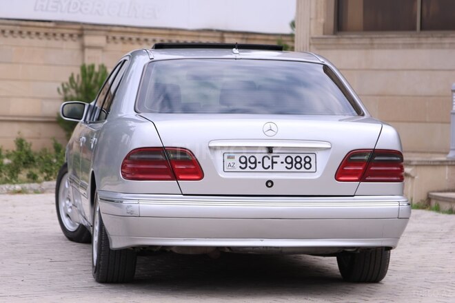 Mercedes E 240 2000, 400,000 km - 2.4 l - Bakı