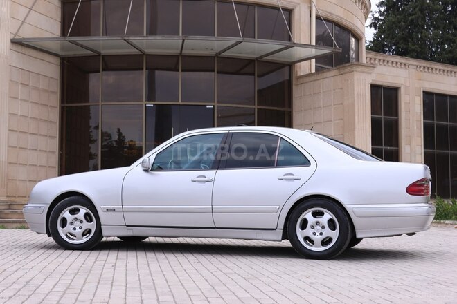 Mercedes E 240 2000, 400,000 km - 2.4 l - Bakı