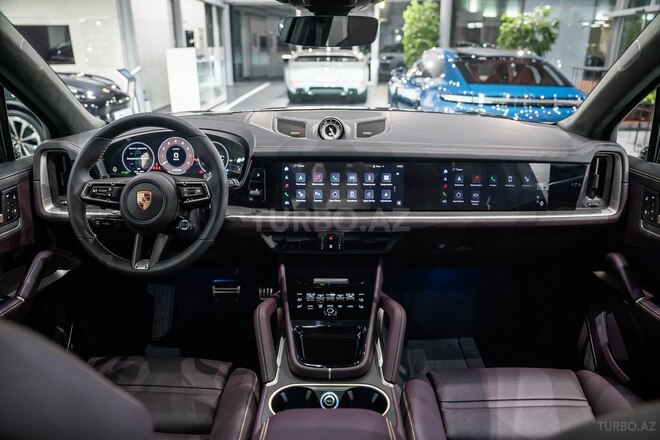 Porsche Cayenne E-Hybrid-8