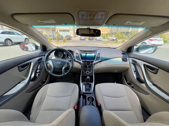 Hyundai Elantra 2015, 133,576 km - 1.8 l - Bakı