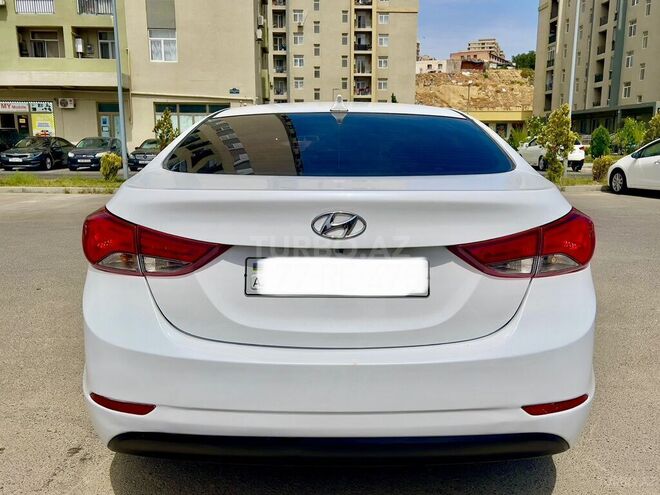 Hyundai Elantra 2015, 133,576 km - 1.8 l - Bakı
