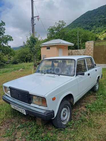 LADA (VAZ) 2107 2005, 94,000 km - 1.6 l - Qax