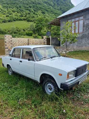 LADA (VAZ) 2107 2005, 94,000 km - 1.6 l - Qax