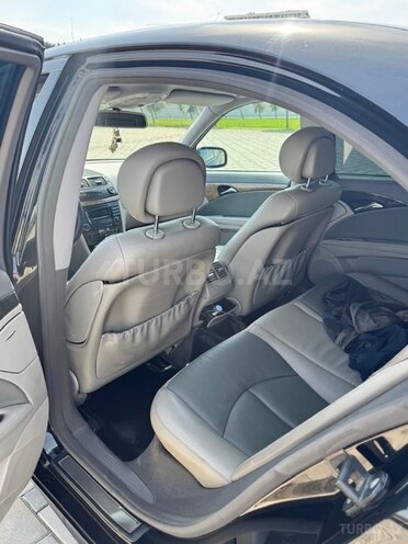 Mercedes E 220 d 2006, 335,000 km - 2.2 л - Bakı