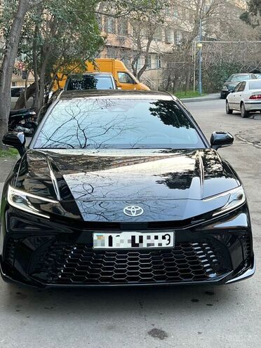 Toyota Camry 2024, 5,300 km - 2.0 l - Bakı