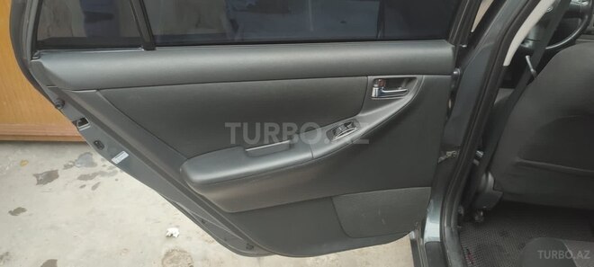 Toyota Corolla 2006, 289,000 km - 1.4 l - Bakı