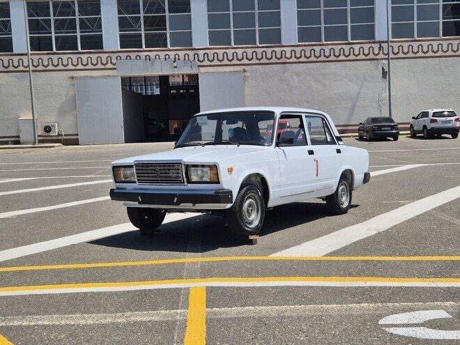 LADA (VAZ) 2107 2008, 90,000 km - 1.6 l - Gəncə
