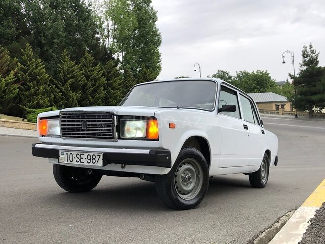 LADA (VAZ) 2107-6