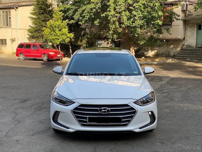 Hyundai Elantra 2017, 99,900 km - 2.0 l - Bakı