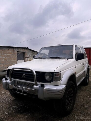 Mitsubishi Pajero 1993, 450,000 km - 2.5 l - Şamaxı