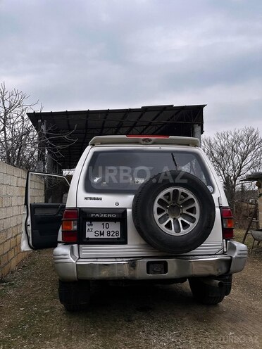 Mitsubishi Pajero 1993, 450,000 km - 2.5 l - Şamaxı