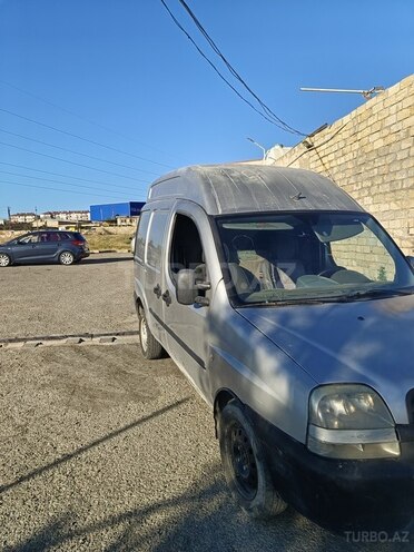 Fiat Doblo 2005, 292,436 km - 1.9 l - Bakı
