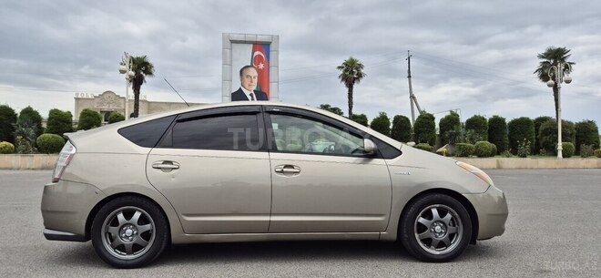 Toyota Prius 2008, 392,855 km - 1.5 l - Bərdə