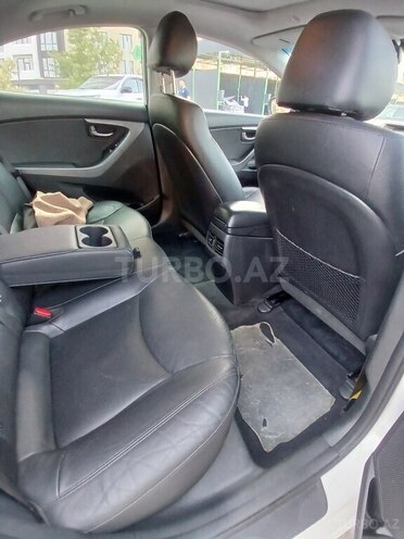Hyundai Elantra 2014, 153,984 km - 1.8 l - Bakı