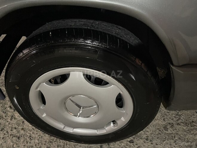 Mercedes 190 1990, 270,000 km - 2.0 l - Bakı